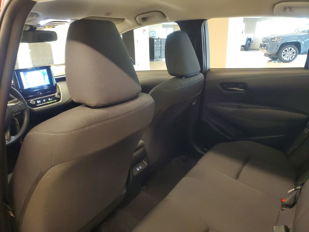 Used 2023 Toyota Corolla LE image 11