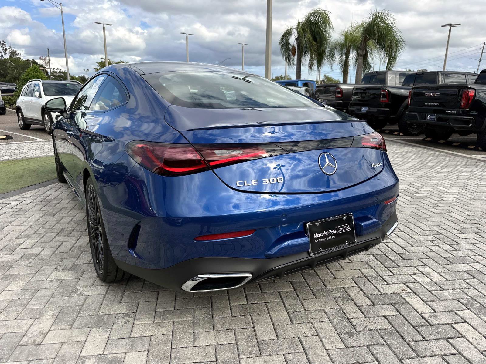 Certified 2025 Mercedes-Benz CLE 300 4MATIC Coupe image 9