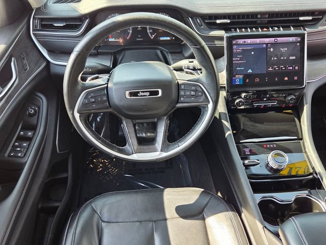 Used 2021 Jeep Grand Cherokee L Limited AWD/4WD image 11