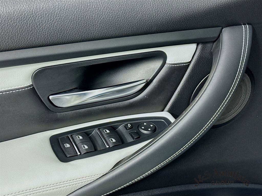 Used 2018 BMW M3 image 22