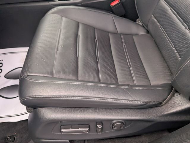Used 2023 Honda CR-V EX-L image 20