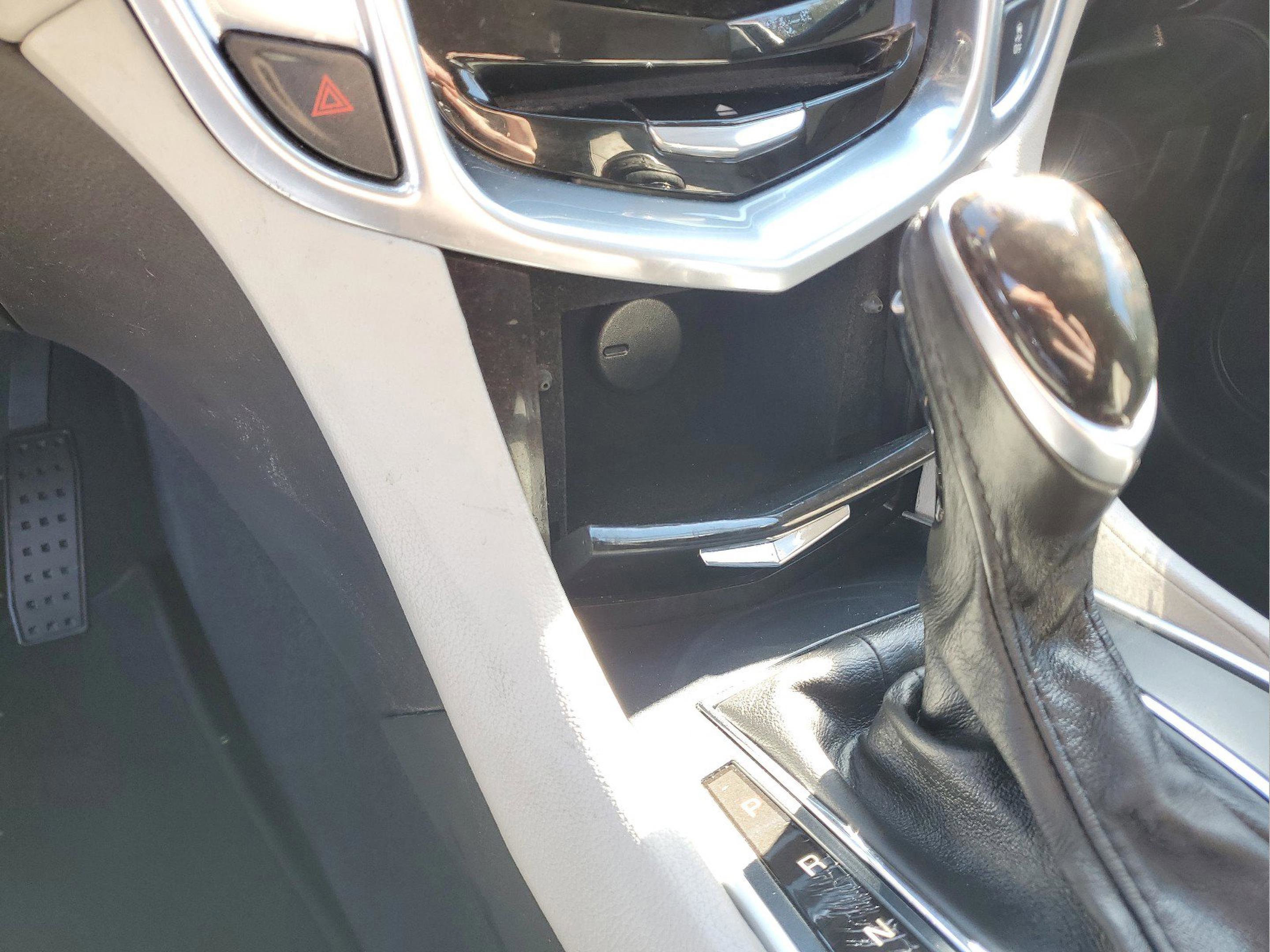 Used 2016 Cadillac SRX Performance w/ Driver Awareness Package image 20