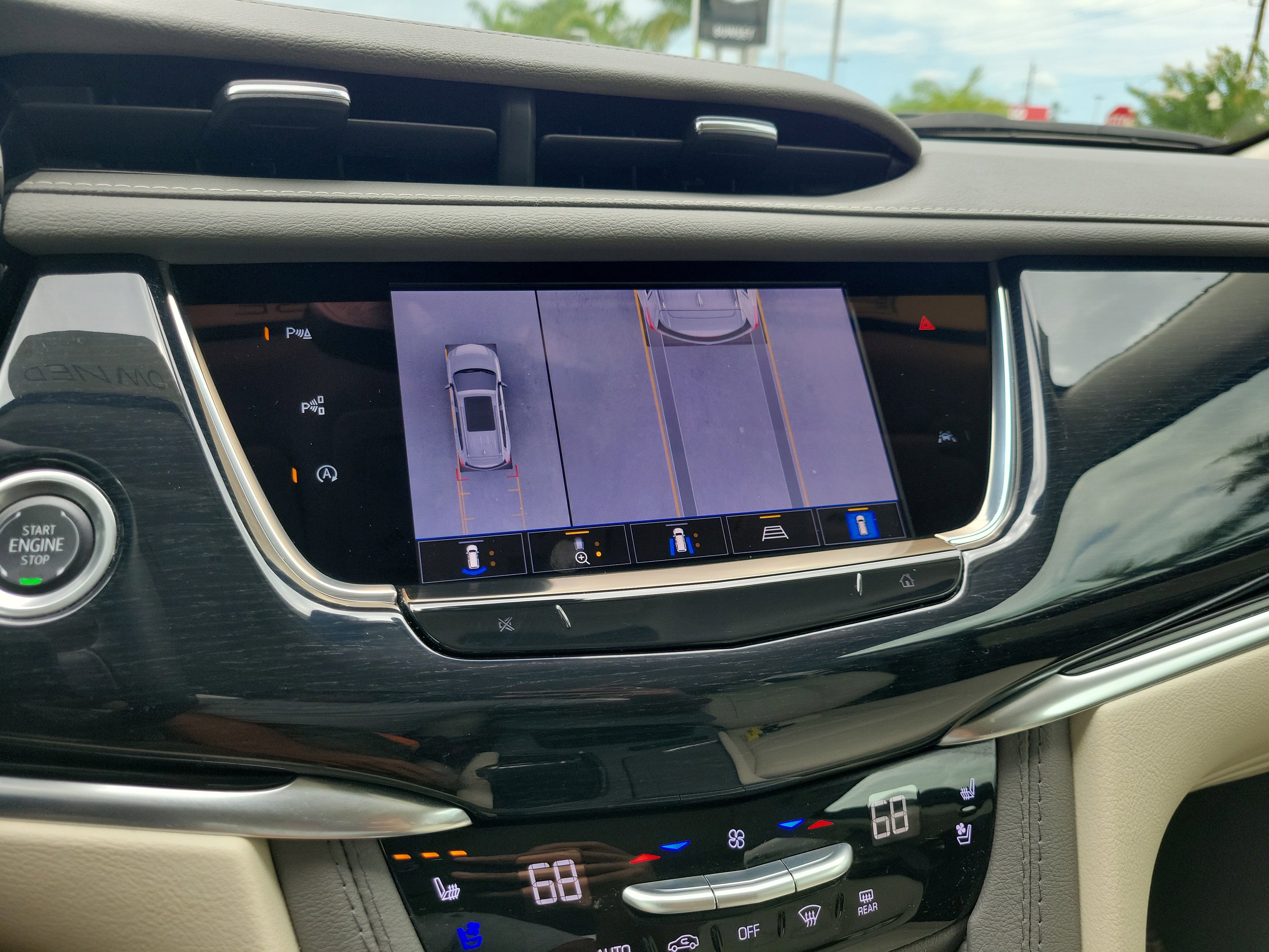 Certified 2024 Cadillac XT6 Premium Luxury w/ Technology Package FWD image 21