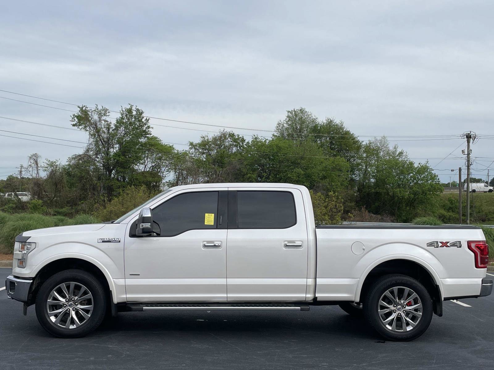 Used 2017 Ford F150 Lariat w/ Equipment Group 502A Luxury AWD/4WD image 4