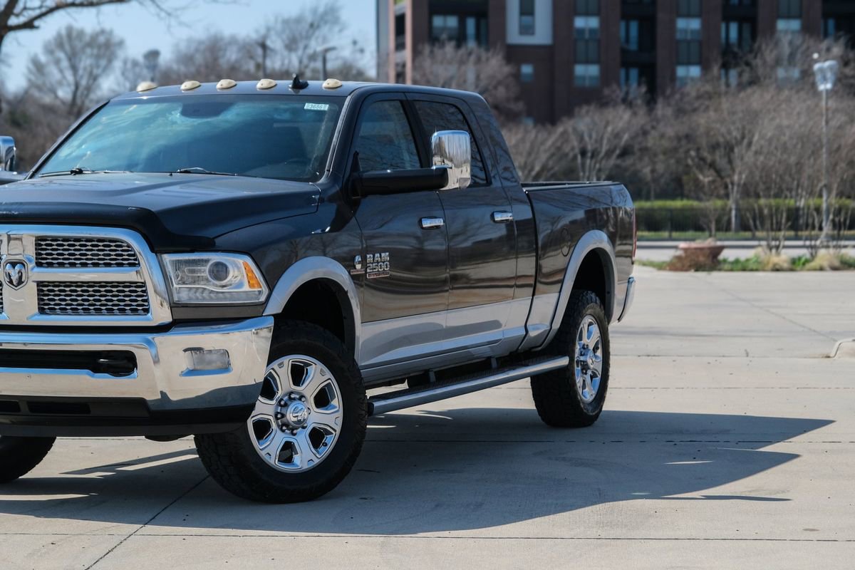 Used 2014 RAM 2500 Laramie w/ Convenience Group image 9