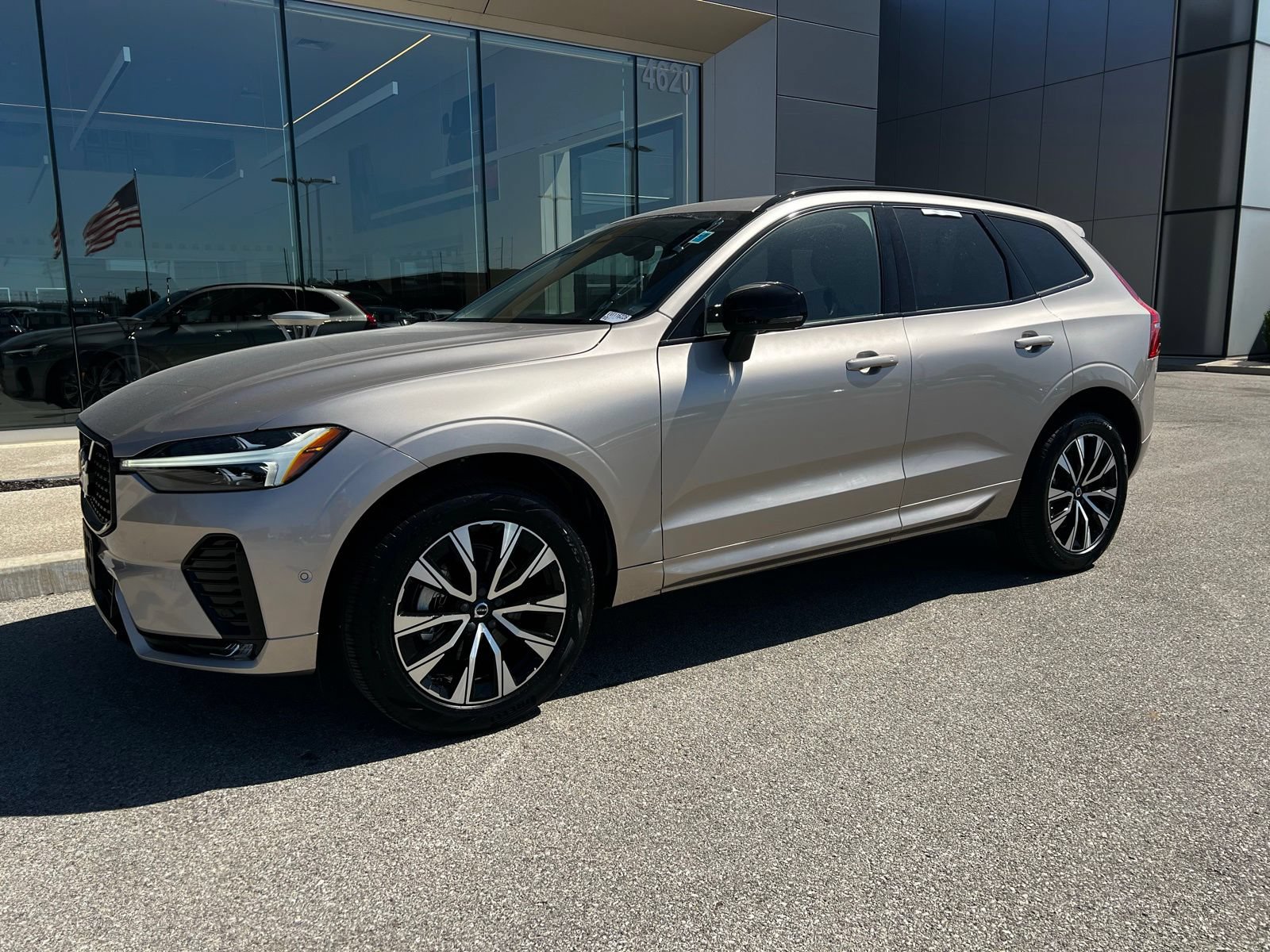 Certified 2025 Volvo XC60 B5 Plus