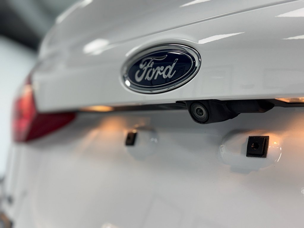 Used 2019 Ford Fiesta SE image 27