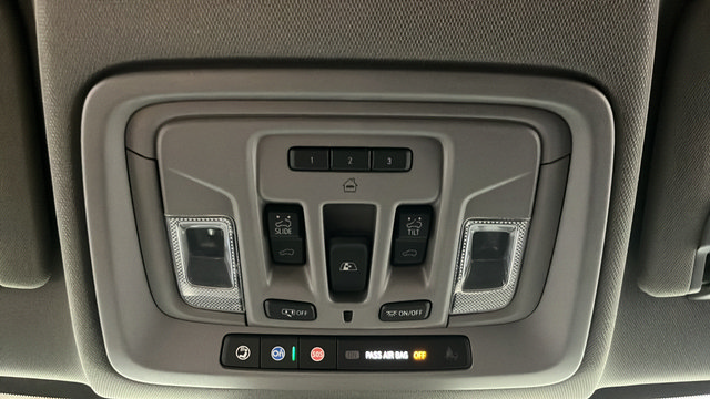 Used 2022 GMC Sierra 1500 Denali AWD/4WD image 44