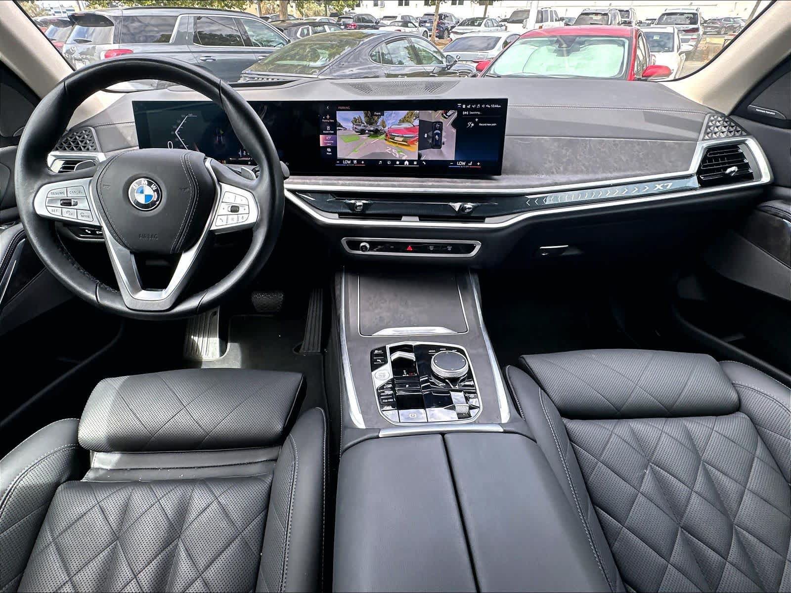 Used 2026 BMW X7 xDrive40i w/ Premium Package AWD/4WD image 10