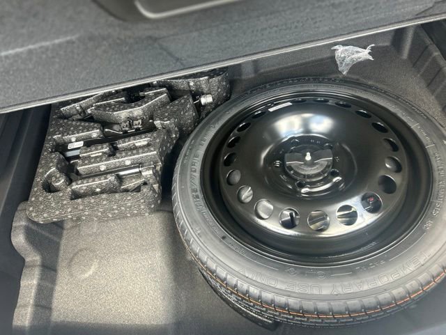 New 2026 Buick Encore GX Preferred AWD/4WD image 29