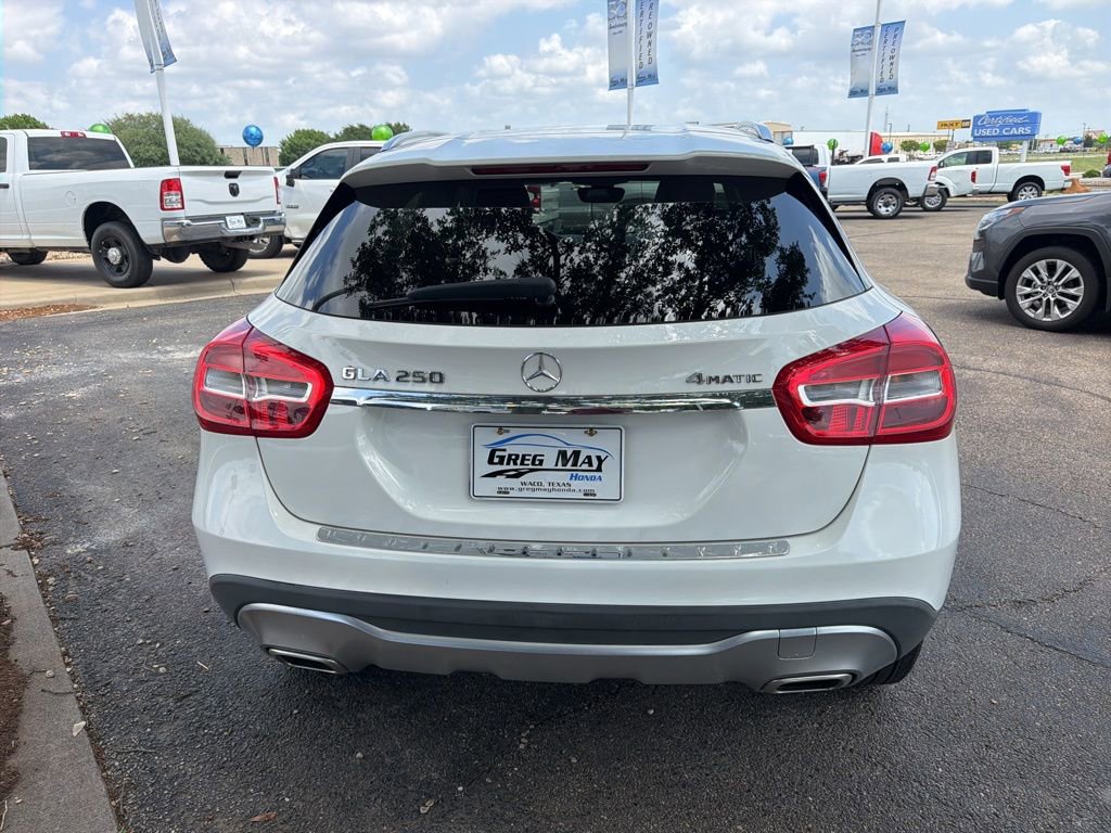 Used 2020 Mercedes-Benz GLA 250 4MATIC w/ Convenience Package image 4