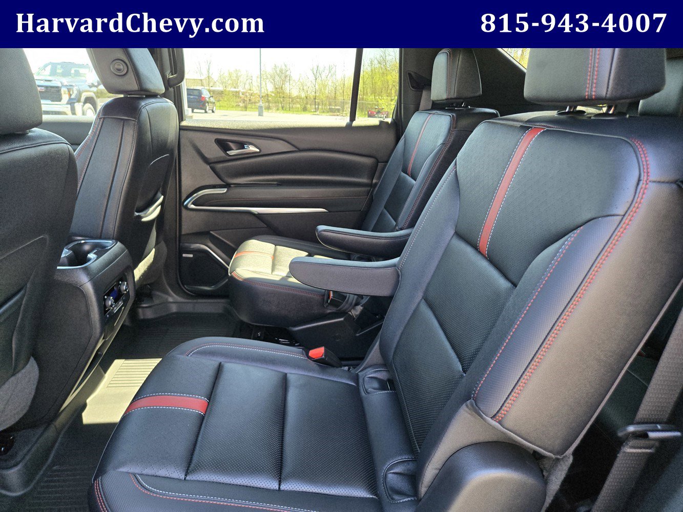 Used 2024 Chevrolet Traverse RS w/ LPO, Floor Liner Package AWD/4WD image 28