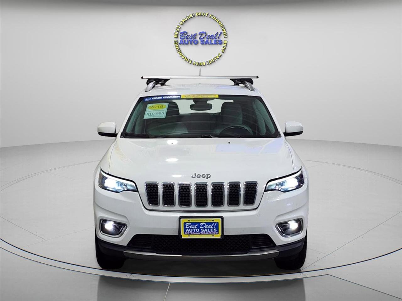 Used 2019 Jeep Cherokee Limited AWD/4WD image 9