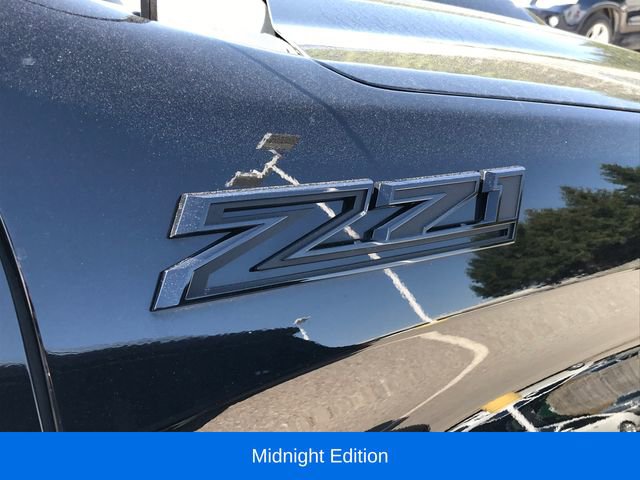 Used 2023 Chevrolet Silverado 1500 Custom Trail Boss w/ Midnight Edition AWD/4WD image 4