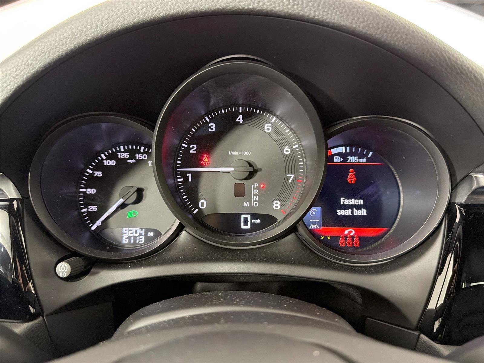 Certified 2026 Porsche Macan Turbo AWD/4WD image 19