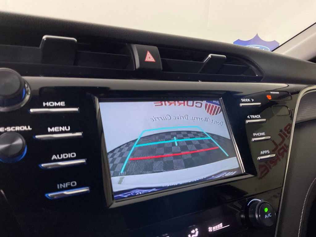 Used 2018 Toyota Camry SE FWD image 22
