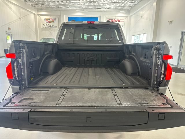 Used 2022 Ford F150 Lightning Lariat AWD/4WD image 30