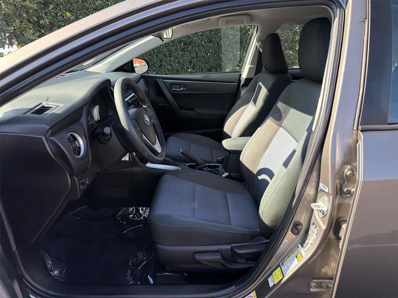 Used 2019 Toyota Corolla LE w/ Protection Package FWD image 12