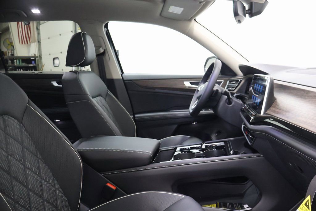 New 2026 Volkswagen Atlas SEL Premium R-Line image 21