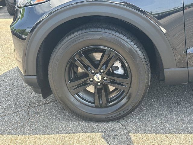 Used 2022 Ford Explorer XLT w/ Equipment Group 202A RWD image 15