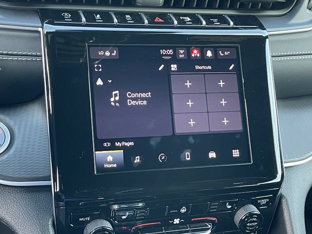Used 2026 Jeep Grand Cherokee Laredo X AWD/4WD image 19
