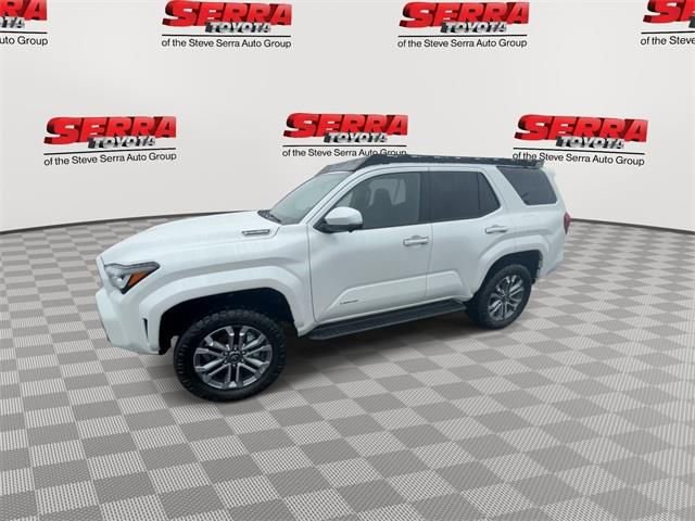 Used 2025 Toyota 4Runner Limited AWD/4WD image 6