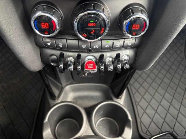Used 2023 MINI Cooper S w/ Signature Upholstery Package FWD image 31