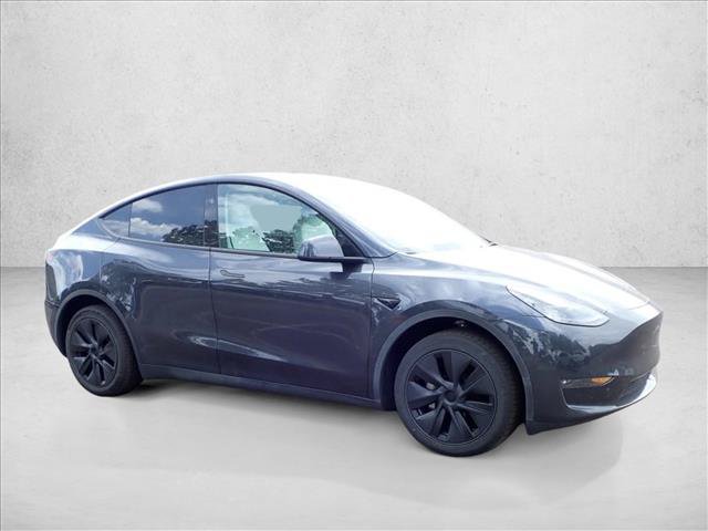 Used 2025 Tesla Model Y Long Range AWD/4WD image 5