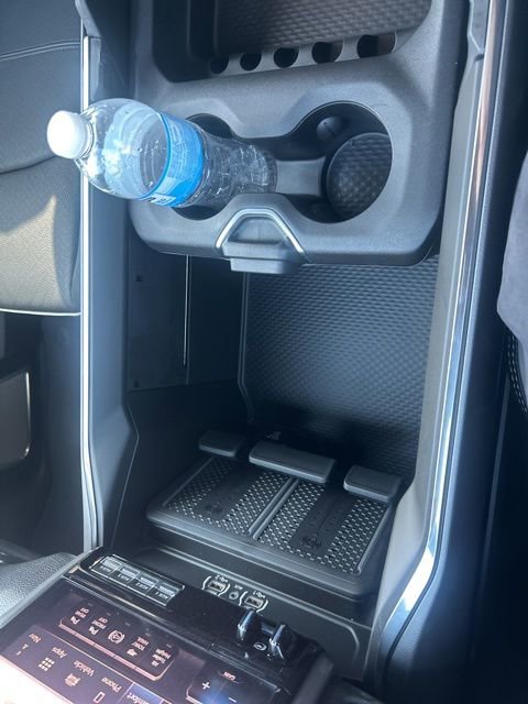 New 2026 RAM 2500 Laramie AWD/4WD image 28