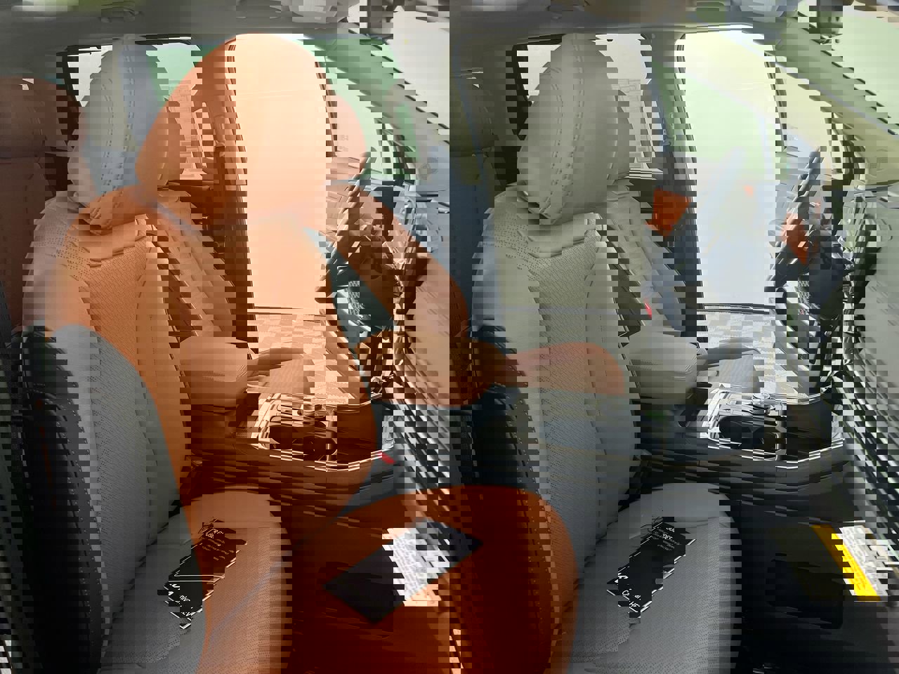 New 2026 Kia Carnival SX w/ SX Dark Edition Package image 32