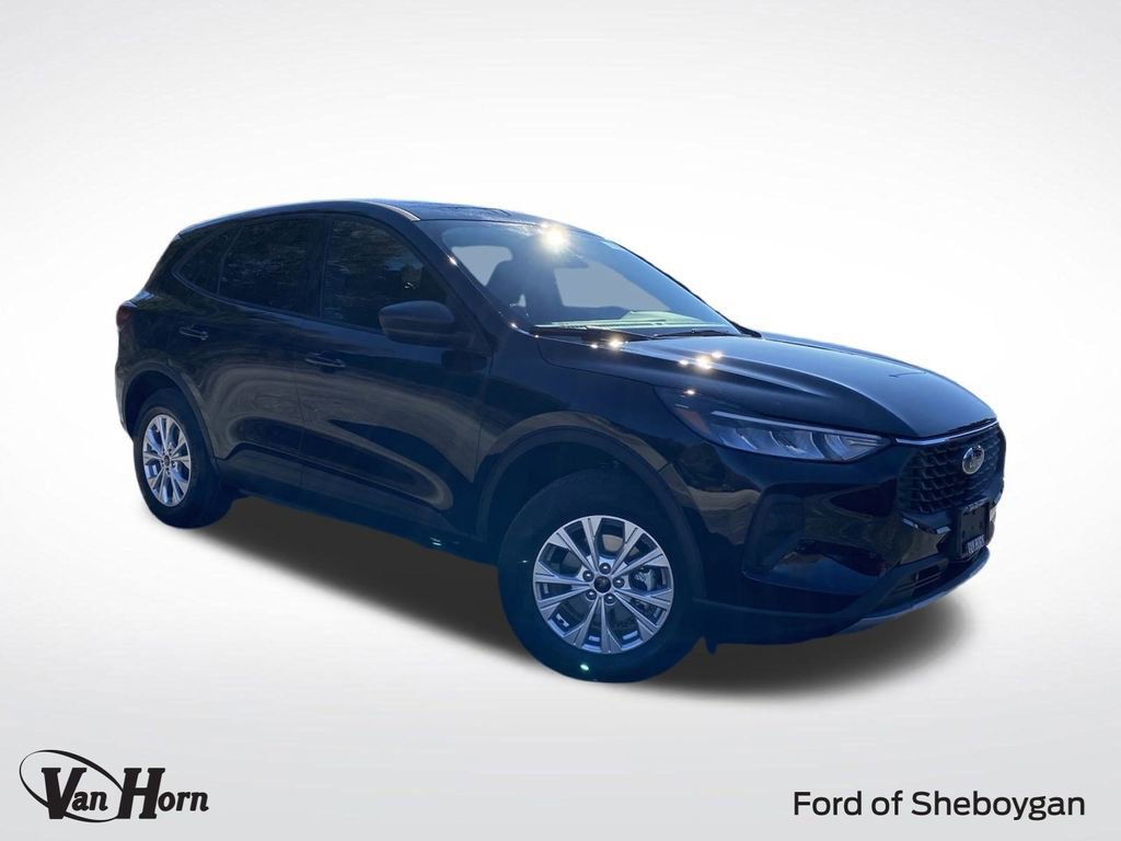 New 2026 Ford Escape Active w/ Cold Weather Package