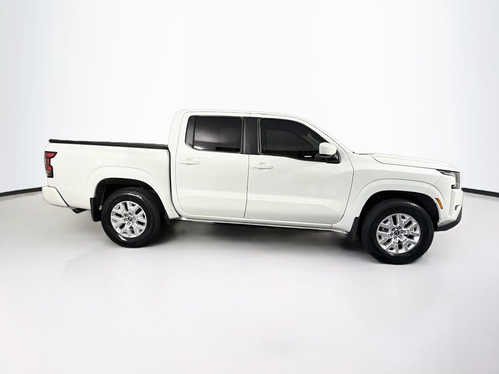 Used 2022 Nissan Frontier SV RWD image 11