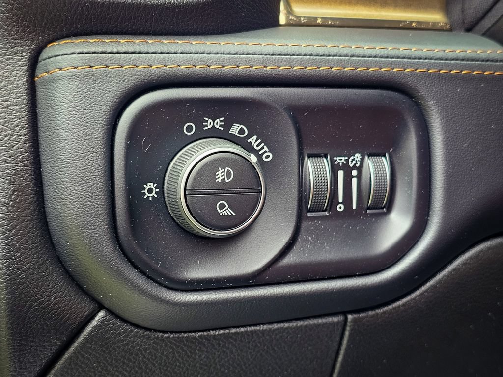 Certified 2023 RAM 2500 Limited AWD/4WD image 16