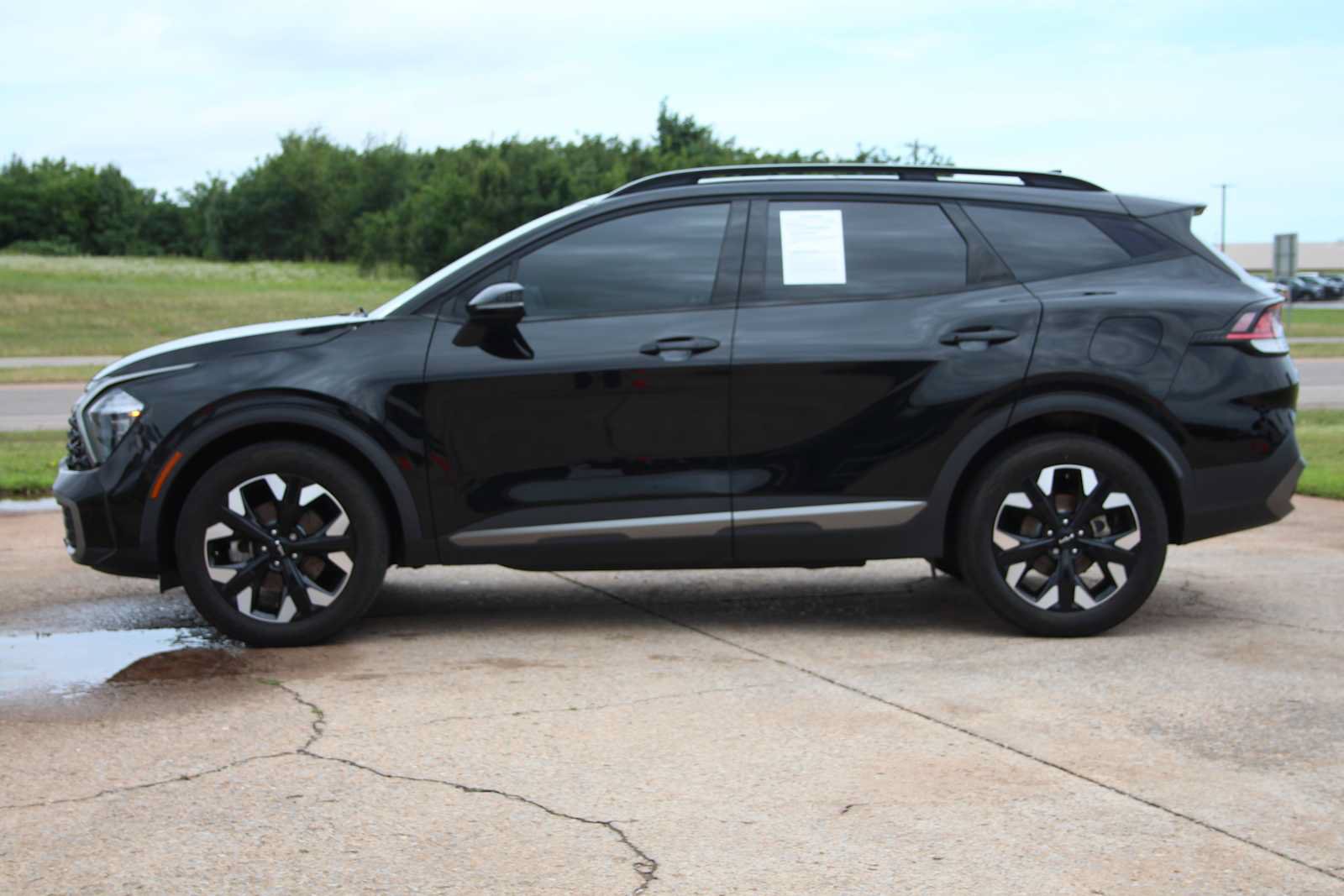 Used 2023 Kia Sportage X-Line w/ X-Line Premium Package AWD/4WD image 6