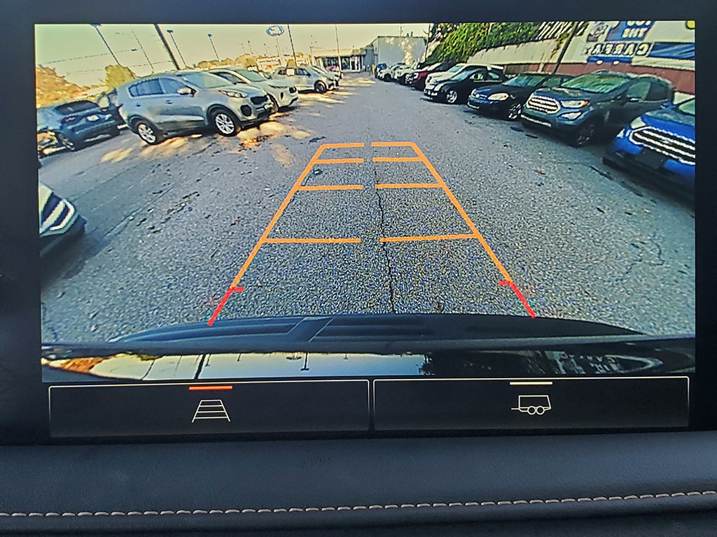 Used 2023 GMC Yukon AT4 w/ LPO, Floor Liner Package AWD/4WD image 23