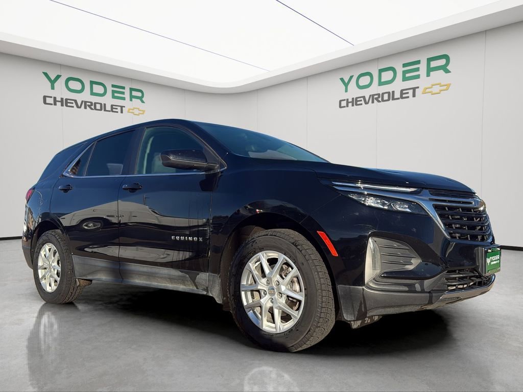 Used 2023 Chevrolet Equinox LT AWD/4WD image 2