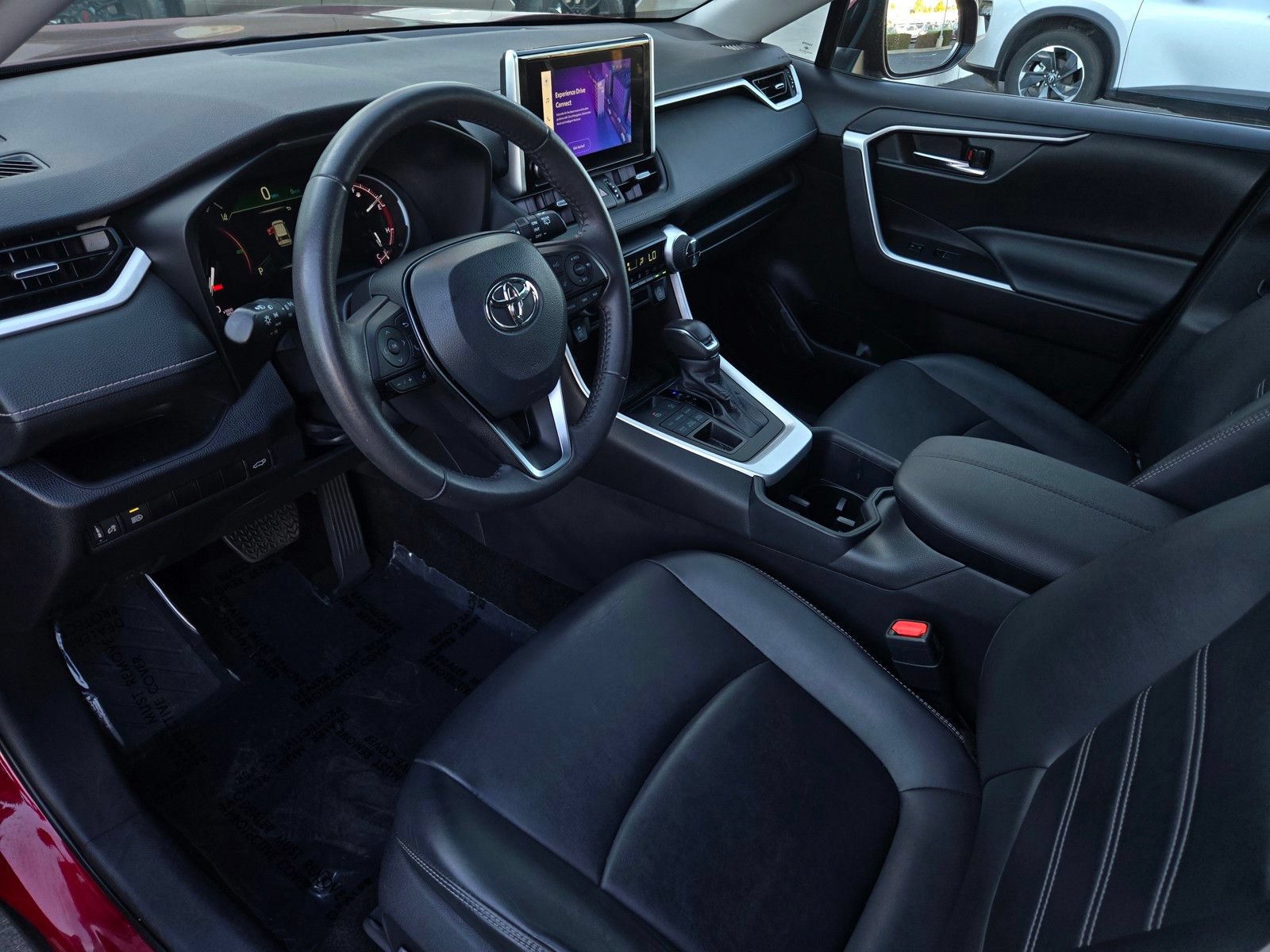 Used 2024 Toyota RAV4 XLE Premium AWD/4WD image 9