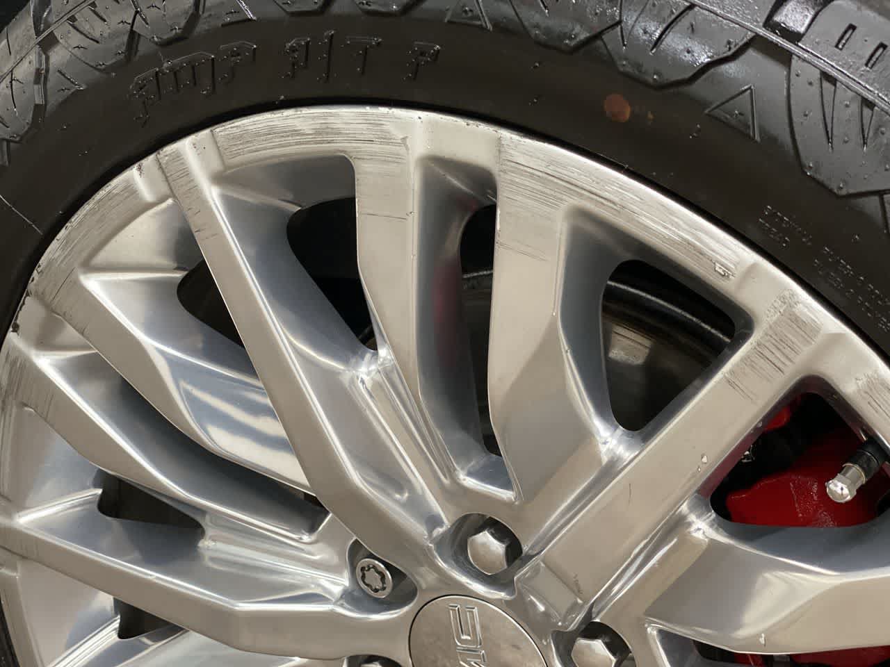 Used 2019 GMC Sierra 1500 Denali w/ Denali Ultimate Package AWD/4WD image 34
