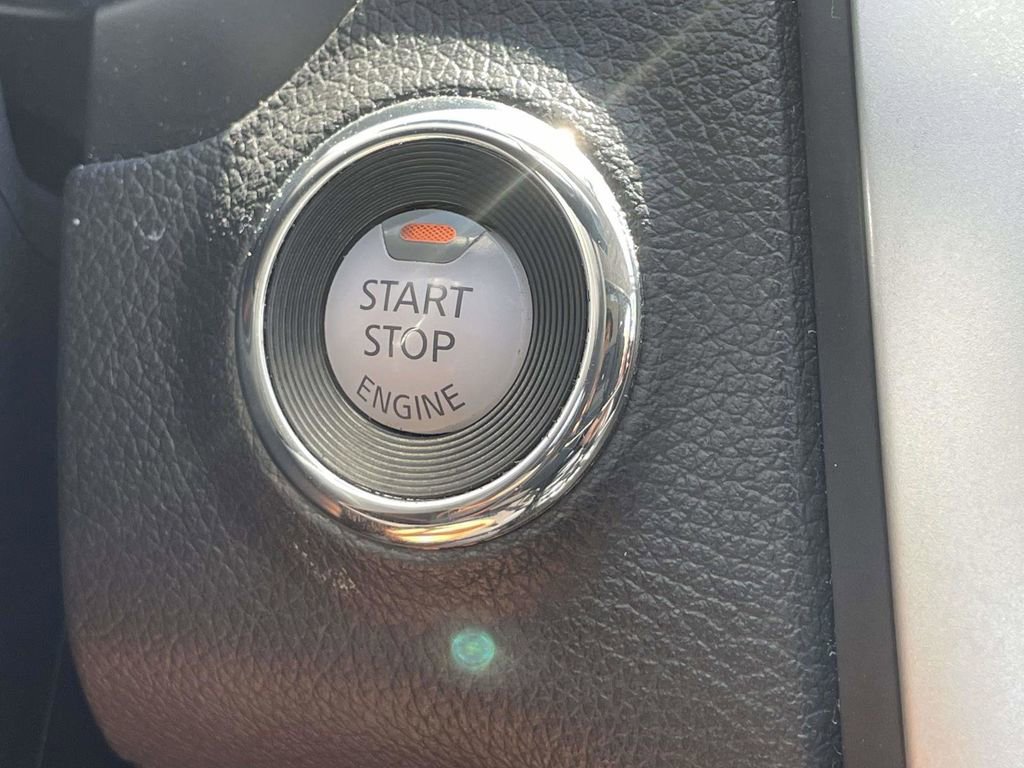 Used 2018 Nissan Altima 2.5 SR FWD image 31