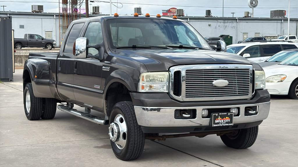 Used 2006 Ford F350 Lariat AWD/4WD image 7