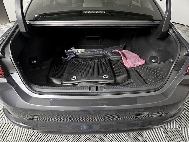 Used 2024 Lexus ES 350 Ultra Luxury w/ Accessory Package (Z2) image 32