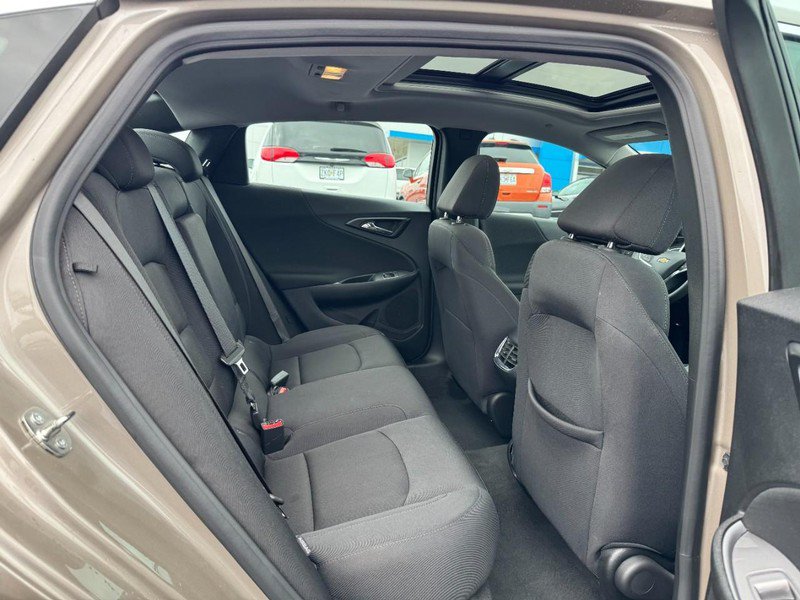 Used 2024 Chevrolet Malibu LT FWD image 10