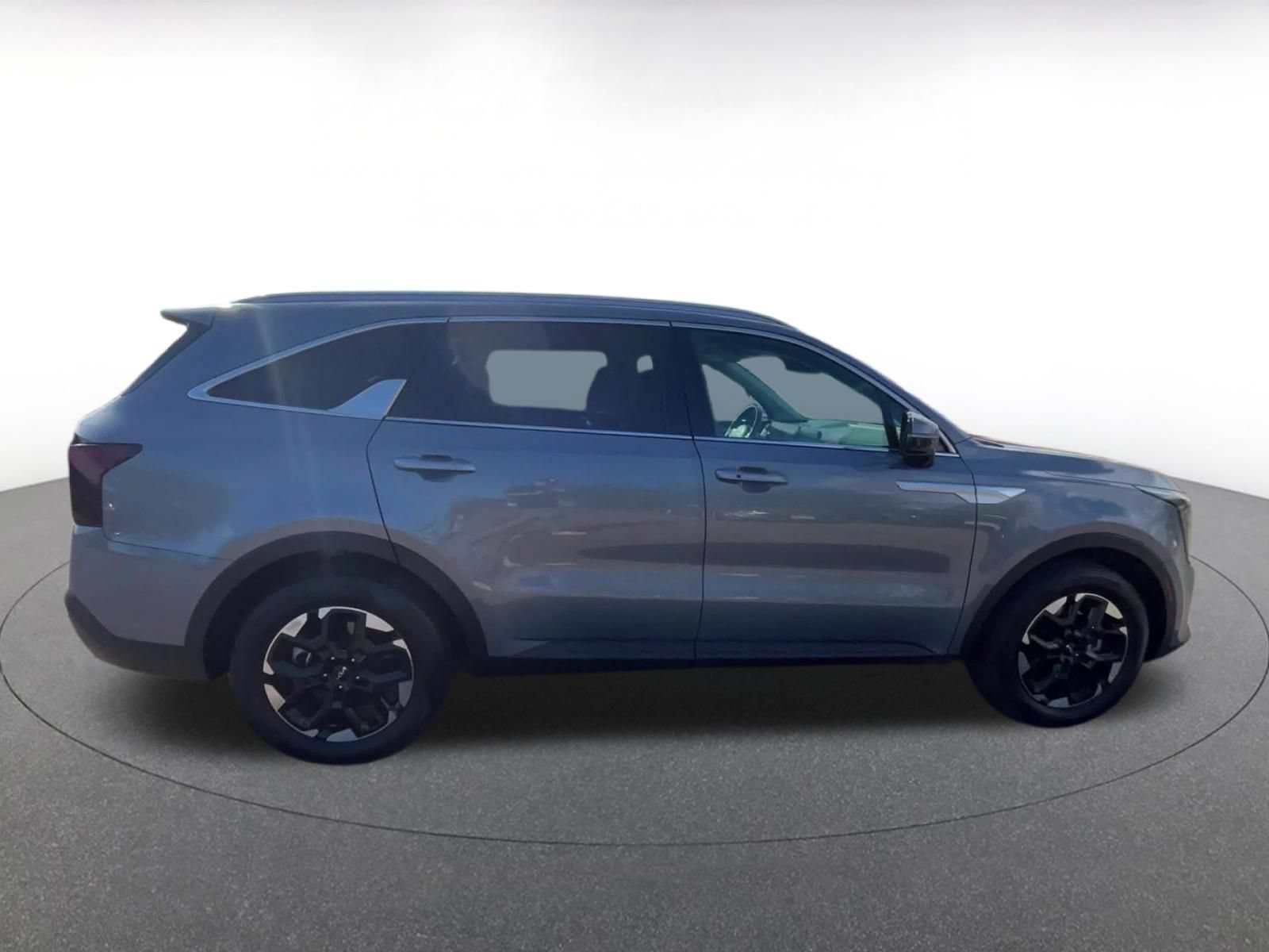 Used 2024 Kia Sorento S FWD image 15