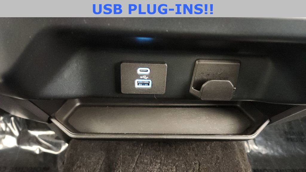 Used 2022 Ford F150 XLT w/ Trailer Tow Package image 16