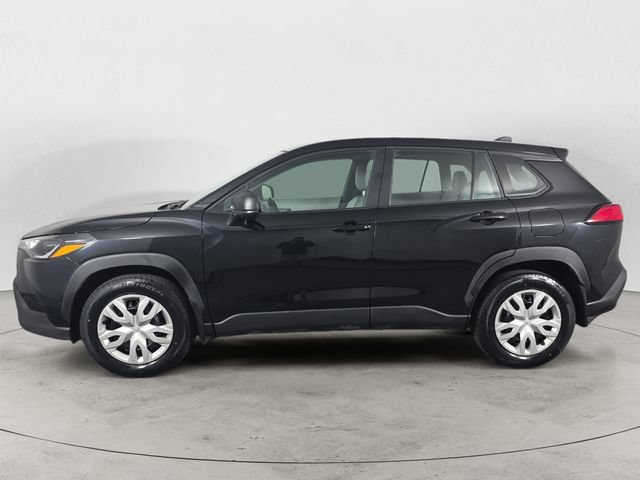 Used 2024 Toyota Corolla Cross L AWD/4WD image 8