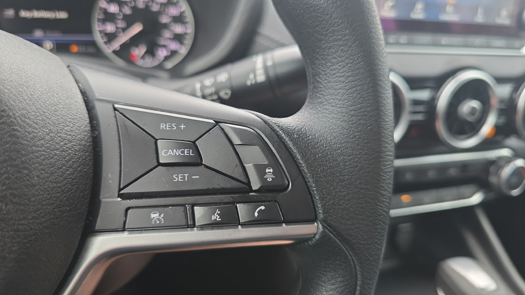Used 2023 Nissan Sentra SV FWD image 24
