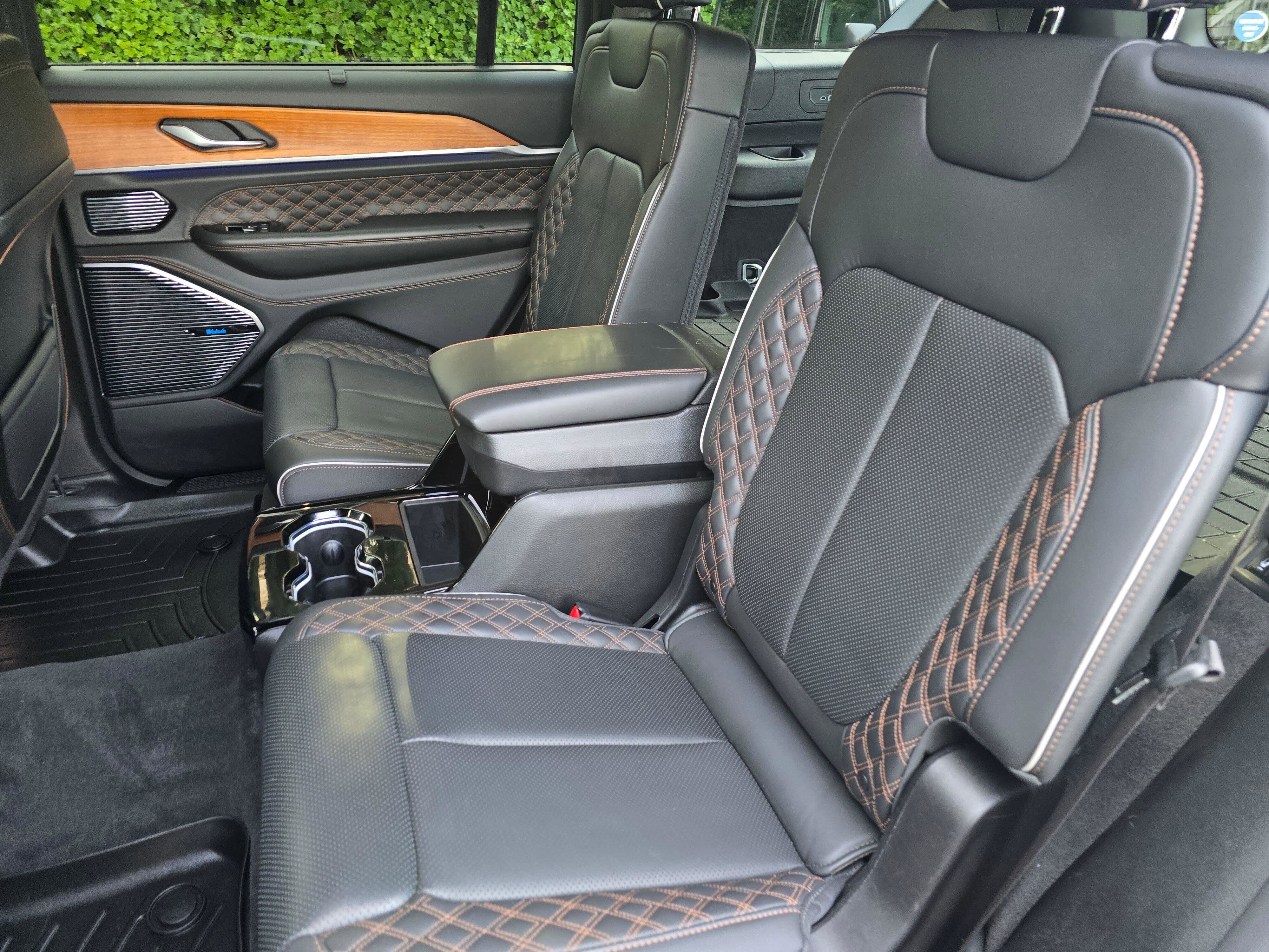 Used 2021 Jeep Grand Cherokee L Summit image 19