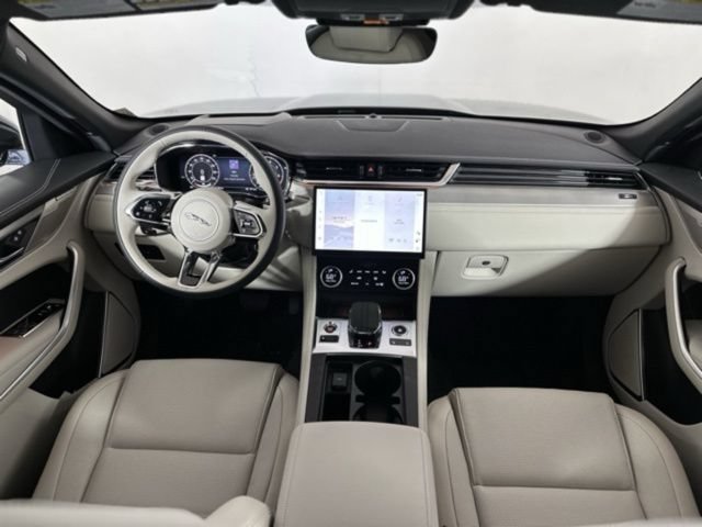 New 2026 Jaguar F-PACE R-Dynamic S AWD/4WD image 22