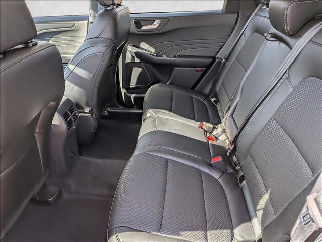 New 2026 Ford Escape SE w/ Class II Trailer Tow Package image 14