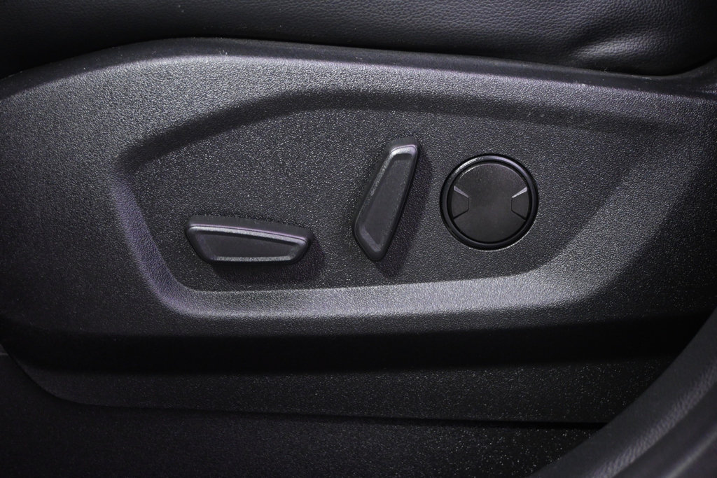Used 2023 Ford Edge ST-Line AWD/4WD image 14